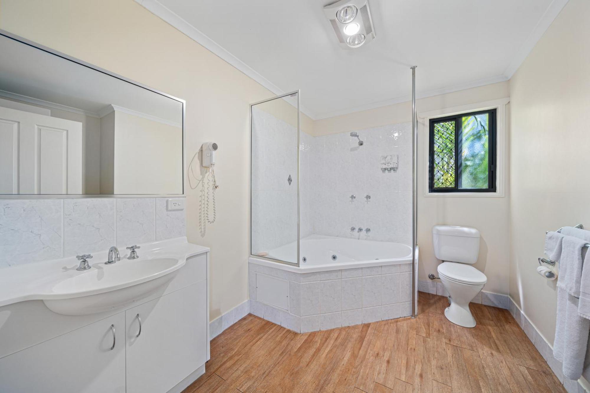 Emerald Motel Apartments Ngoại thất bức ảnh