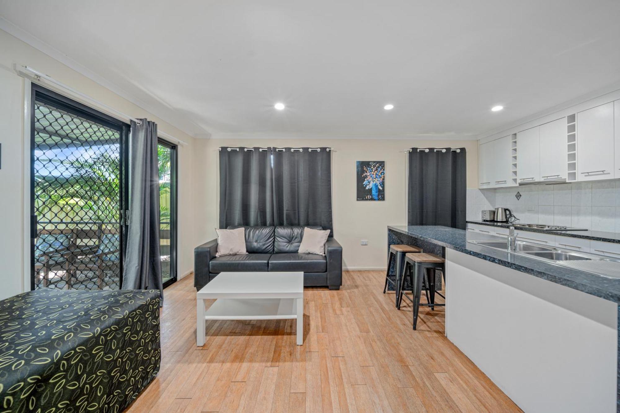Emerald Motel Apartments Ngoại thất bức ảnh