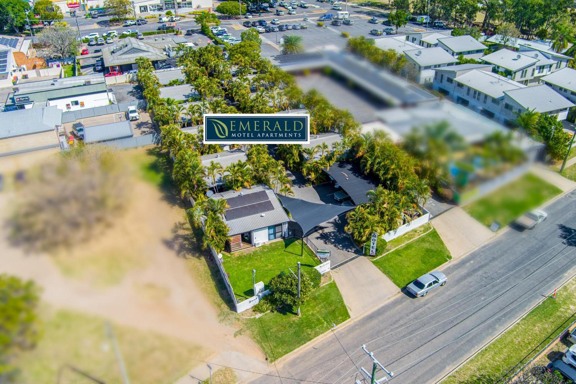 Emerald Motel Apartments Ngoại thất bức ảnh