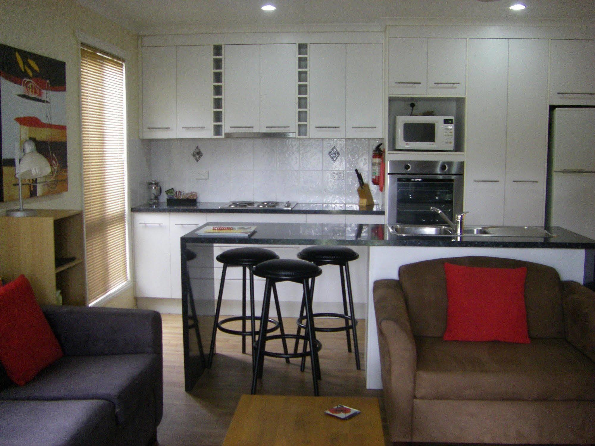 Emerald Motel Apartments Ngoại thất bức ảnh